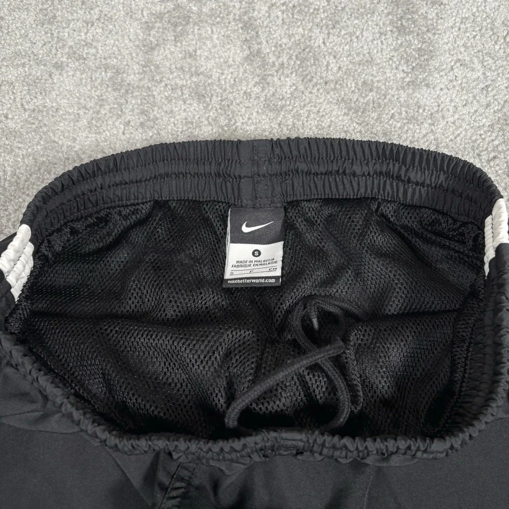 Nike warm up